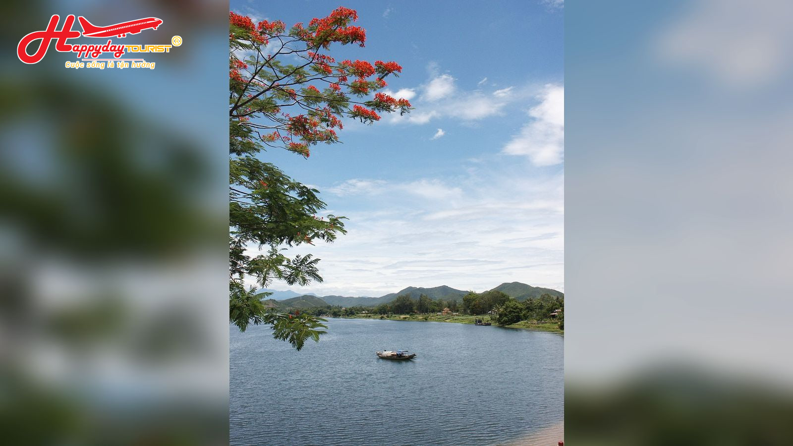 Khung cảnh thanh bình bên bờ sông xứ
